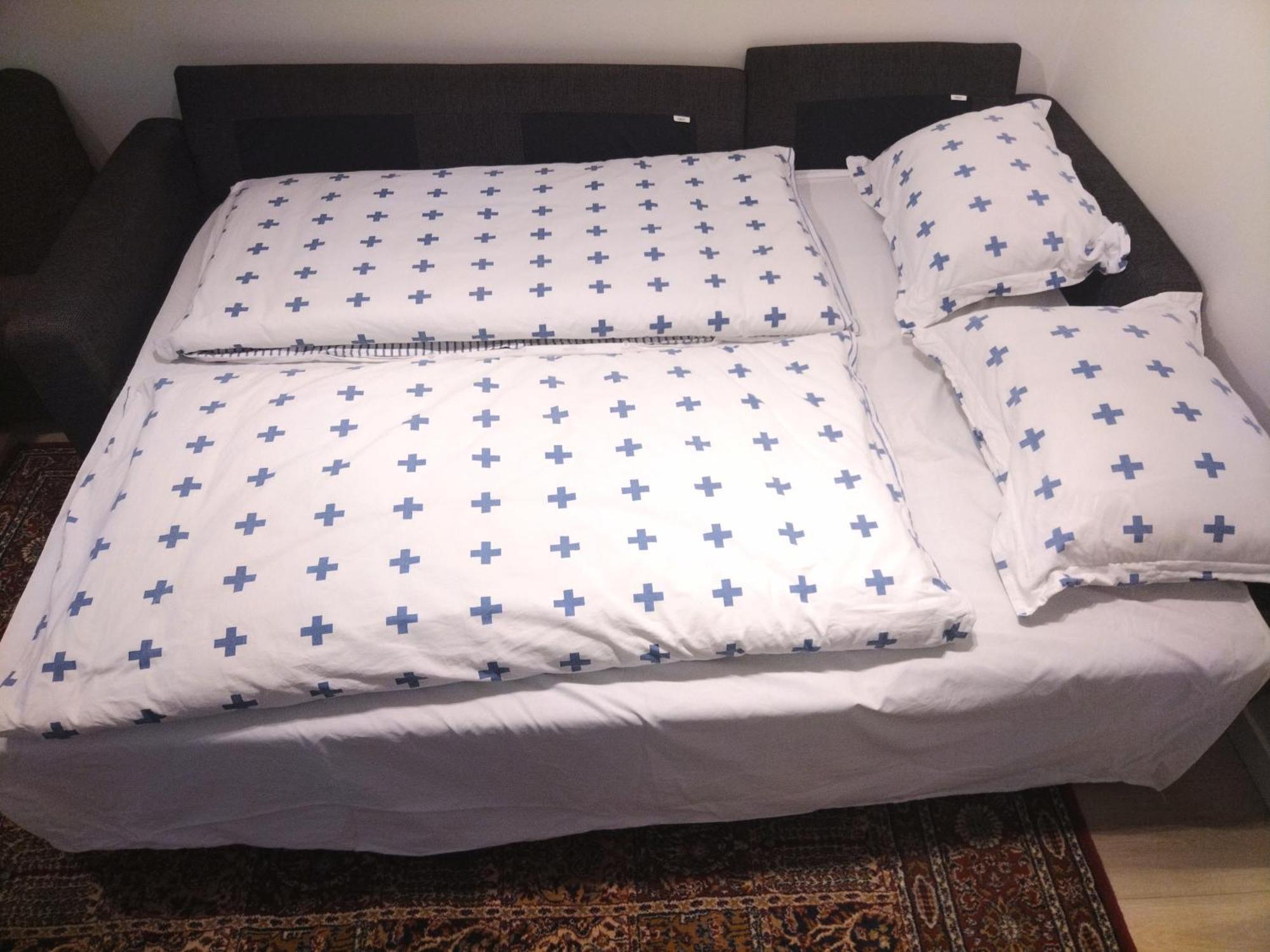 Kjellerleilighet I Fana Til Leie-Med Gratis Parkering Og Mange Kollektiv Reisemuligheter Bergen Buitenkant foto